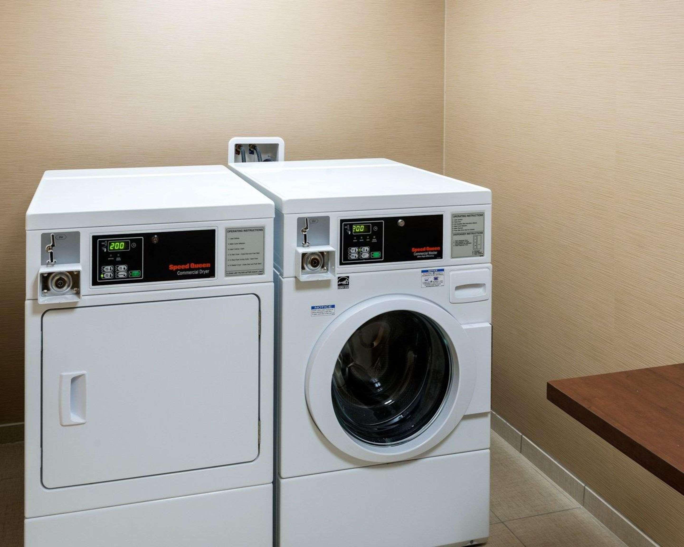 Comfort Inn & Suites West - Medical Center Rochester Kültér fotó