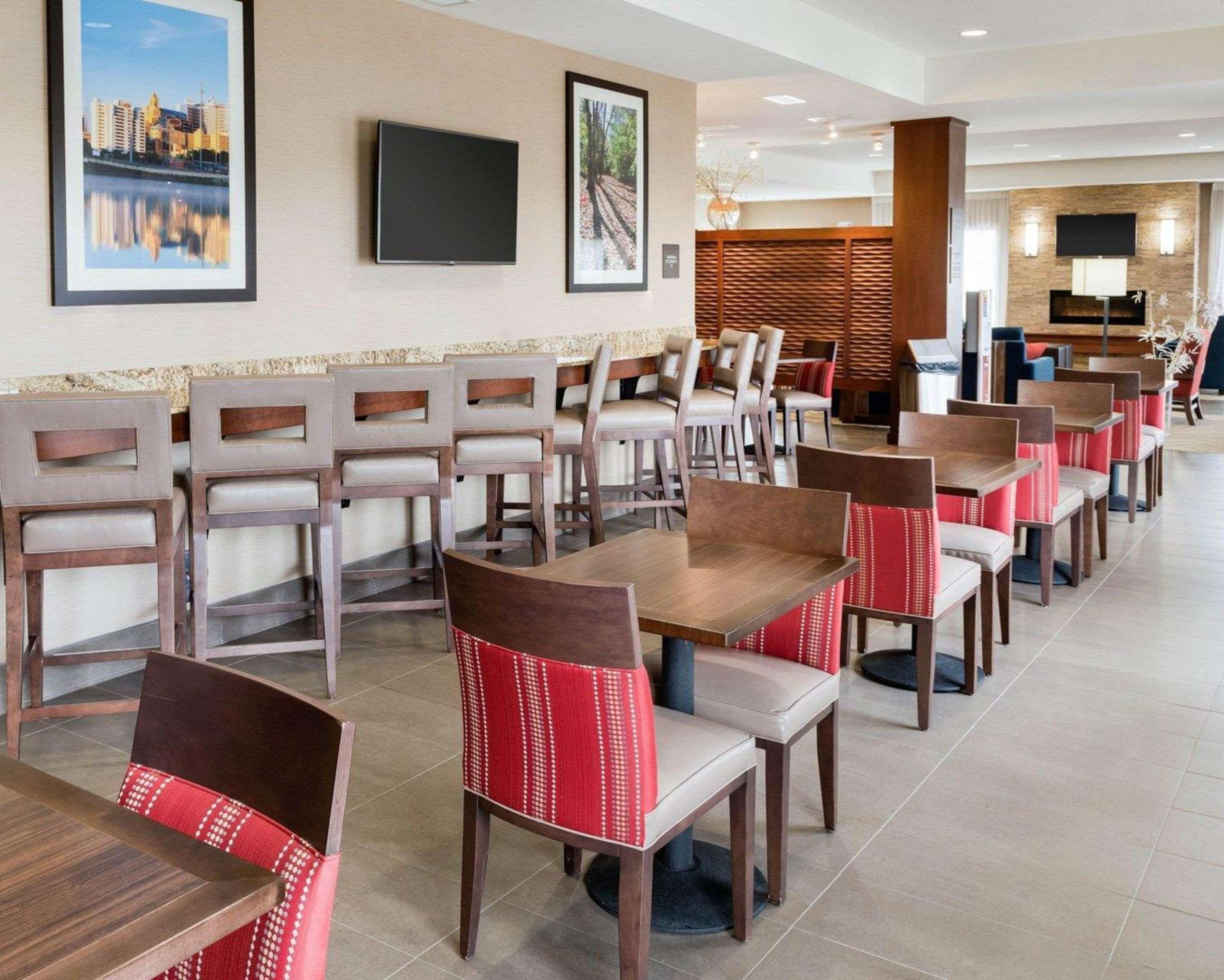 Comfort Inn & Suites West - Medical Center Rochester Kültér fotó