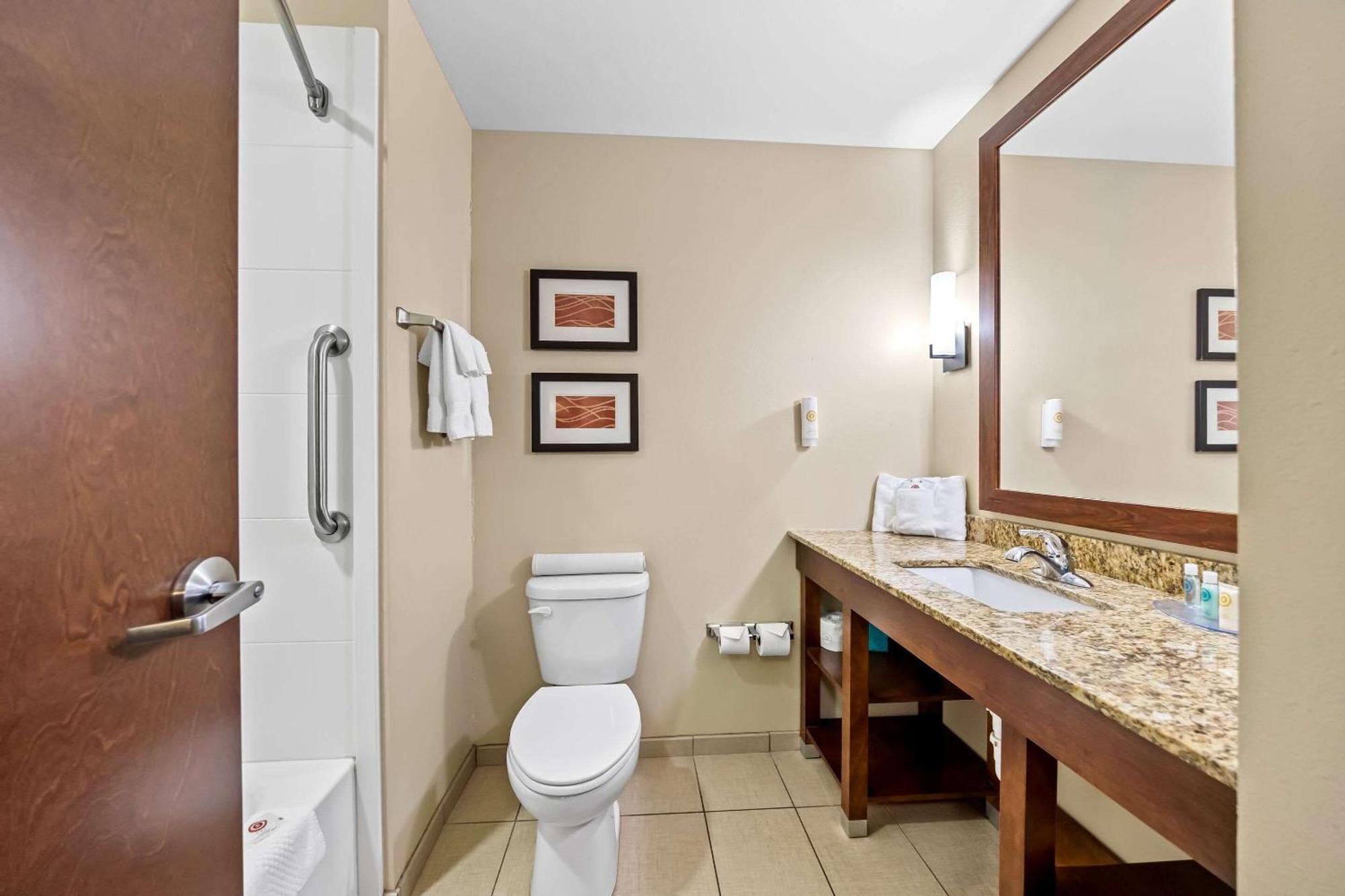 Comfort Inn & Suites West - Medical Center Rochester Kültér fotó